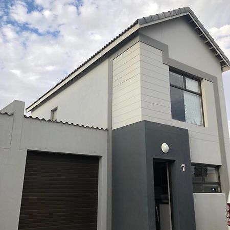 Dolphin Leap 7 Apartment Walvis Bay Exterior foto