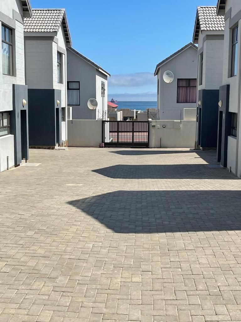 Dolphin Leap 7 Apartment Walvis Bay Exterior foto